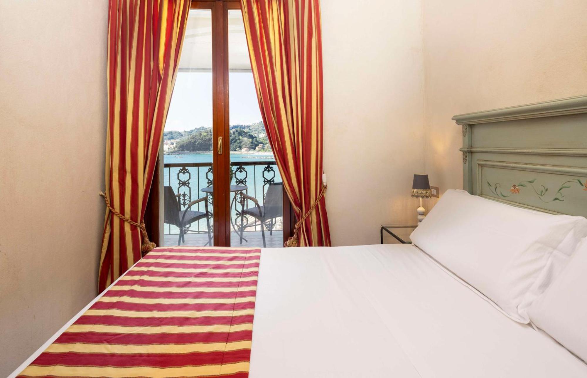 Shelley E Delle Palme, Bw Signature Collection Hotel