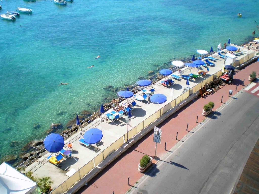 Shelley E Delle Palme, Bw Signature Collection Hotel Lerici
