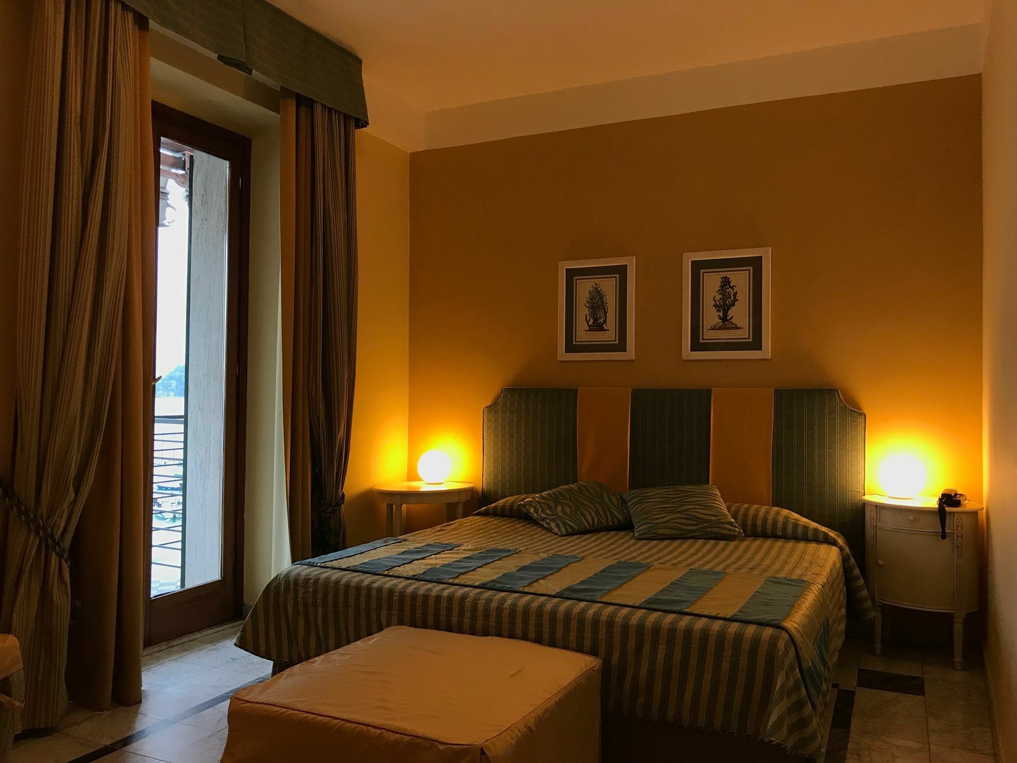 Shelley E Delle Palme, Bw Signature Collection Hotel